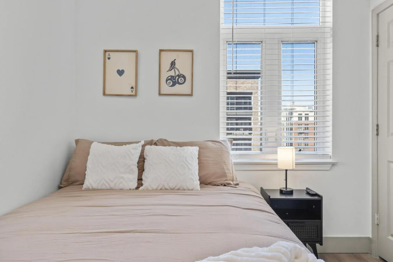 Apartmán Urban Oasis - Balcony, Free Parking, Views, Gym Charlotte